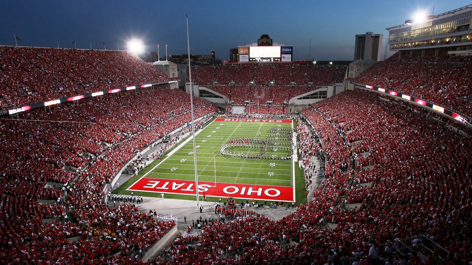 斯洛文尼亚大获胜利，晋级悬念大解，斯洛文尼亚球赛