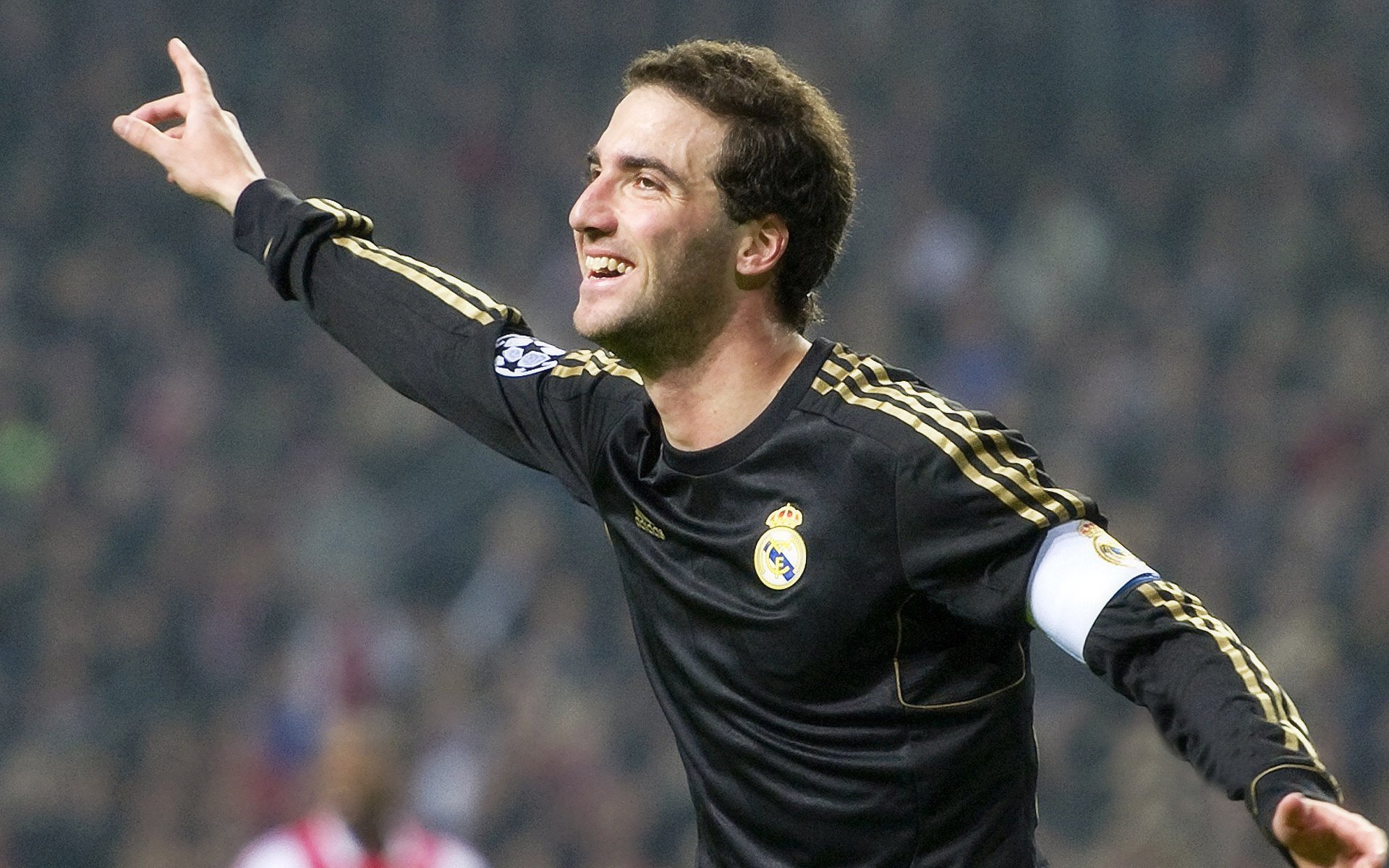 车神重出江湖:曾经的冠军车手时代回归,车神简介